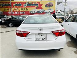 تۆیۆتا کامری